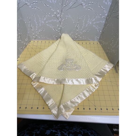 Kidgets Baby Blanket Heaven Sent Bear Baptism Yellow Waffle Thermal Satin Edge - Picture 8 of 9